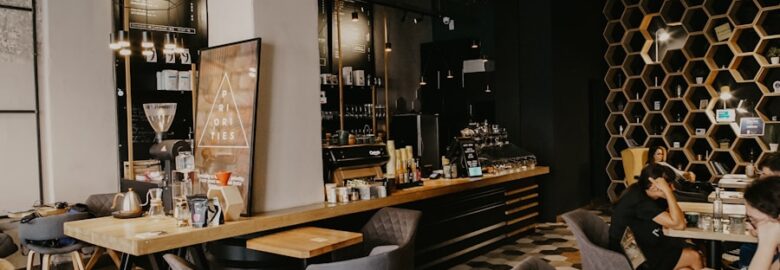 405 Smoke House Restaurant: Restaurant In Berea, Durban 4083