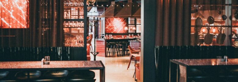 Mrs Govenders Curry Kitchen: Restaurant In Clairwood, Durban 4052