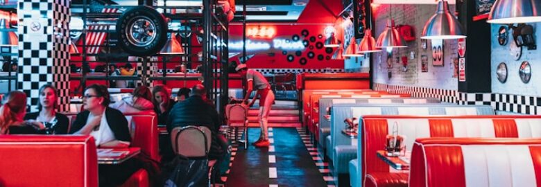 Musketeers Bar & Restaurant: Restaurant In Malvern, Durban 4093