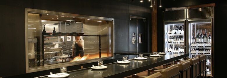GOVENDERS HOUSE OF CURRIES WESTCLIFF: Restaurant In Chatsworth, Durban 4092